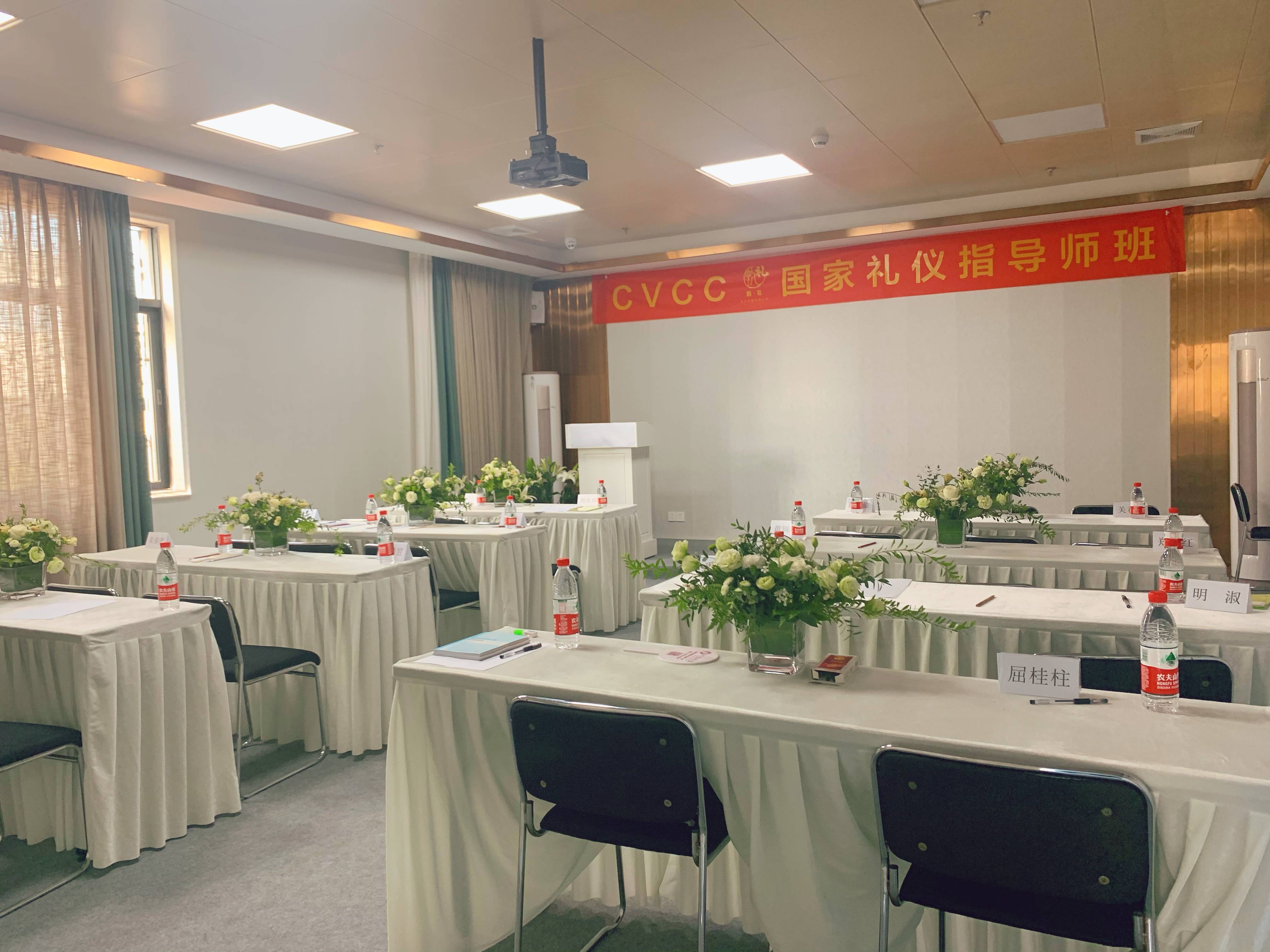 深圳行政服務禮儀培訓案例|能直接作用企業增長