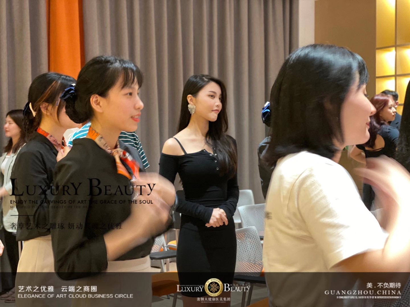 帶動(dòng)企業(yè)聲譽(yù)和效能，東莞禮儀培訓(xùn)學(xué)校的核心優(yōu)勢(shì)