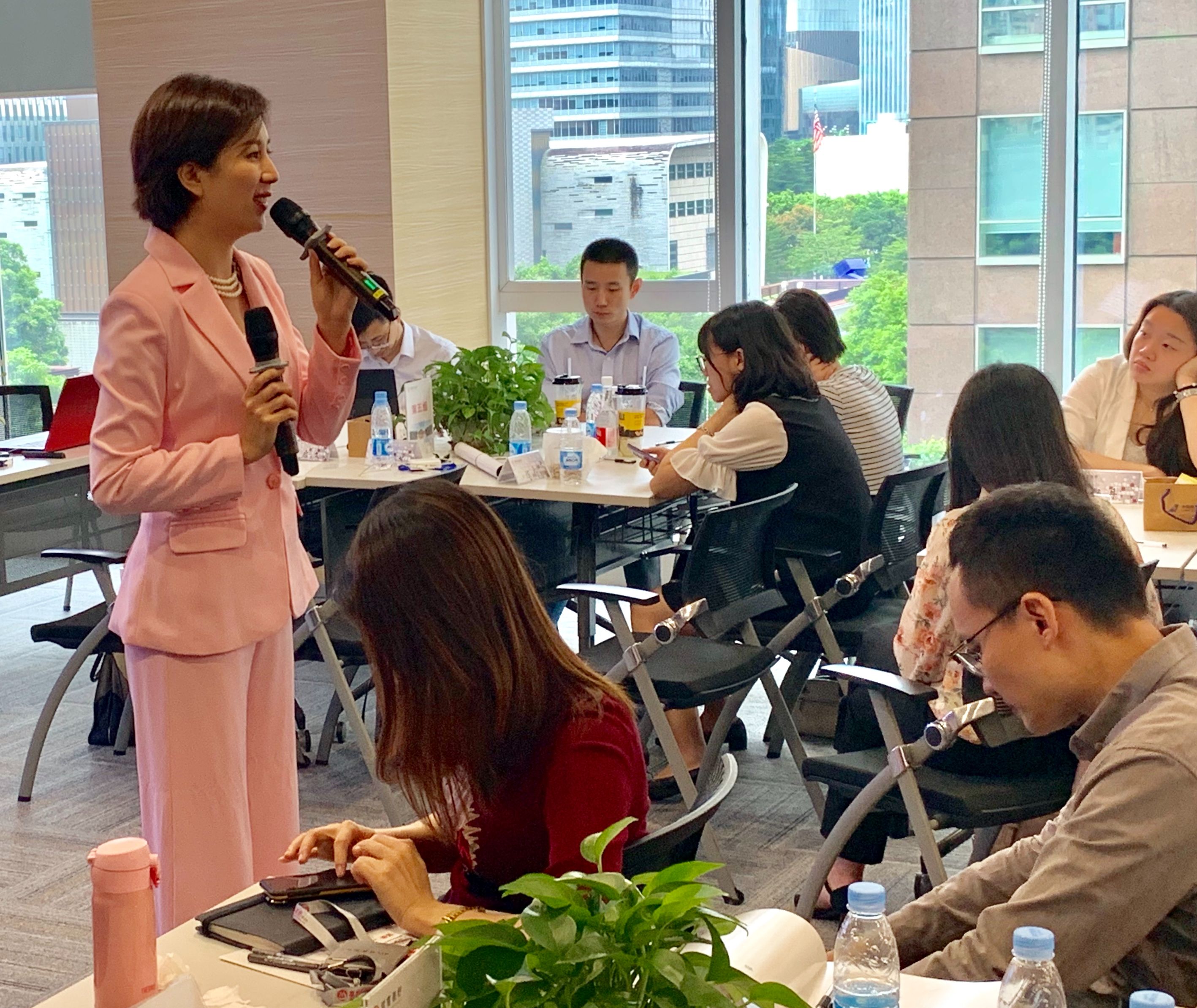 商場禮儀培訓中心：助力企業(yè)提升形象與服務效能