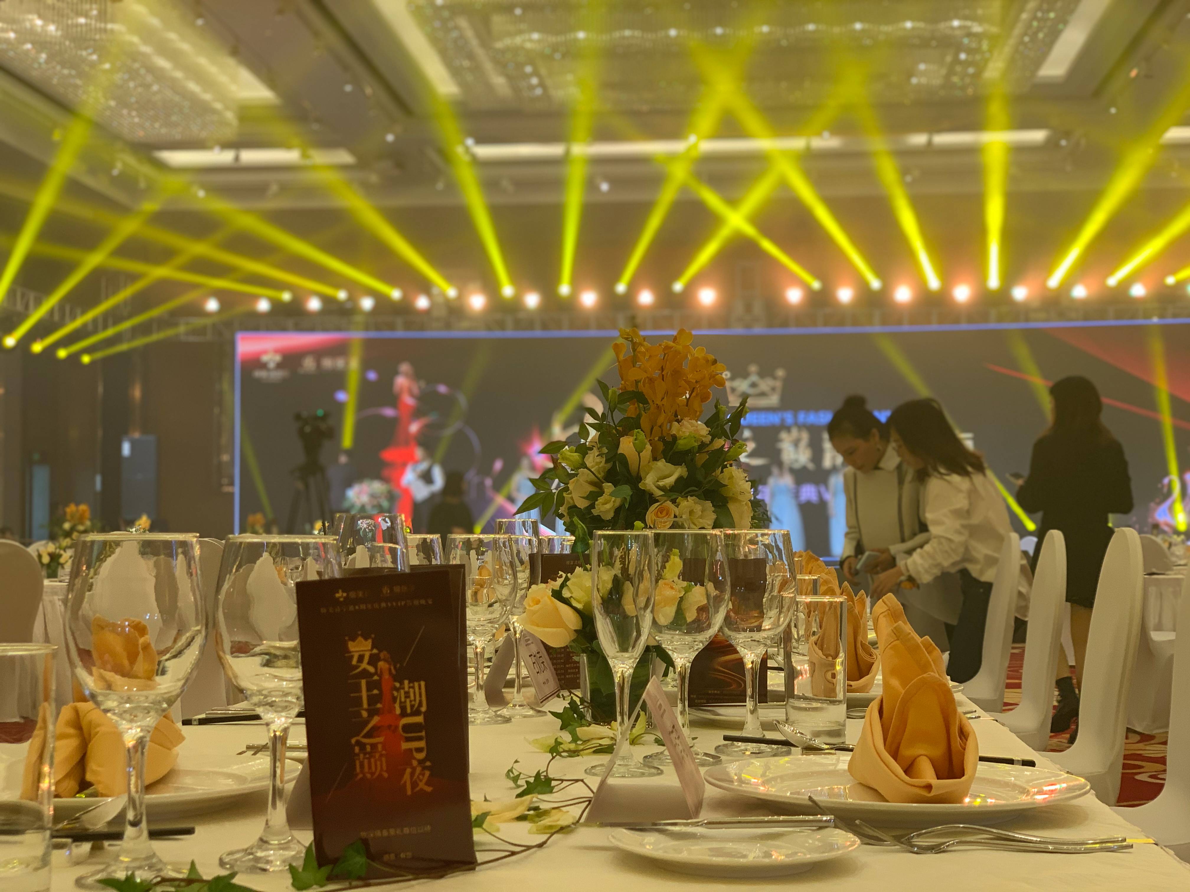 深圳培訓(xùn)前臺(tái)禮儀案例|能直接作用公司經(jīng)濟(jì)前進(jìn)