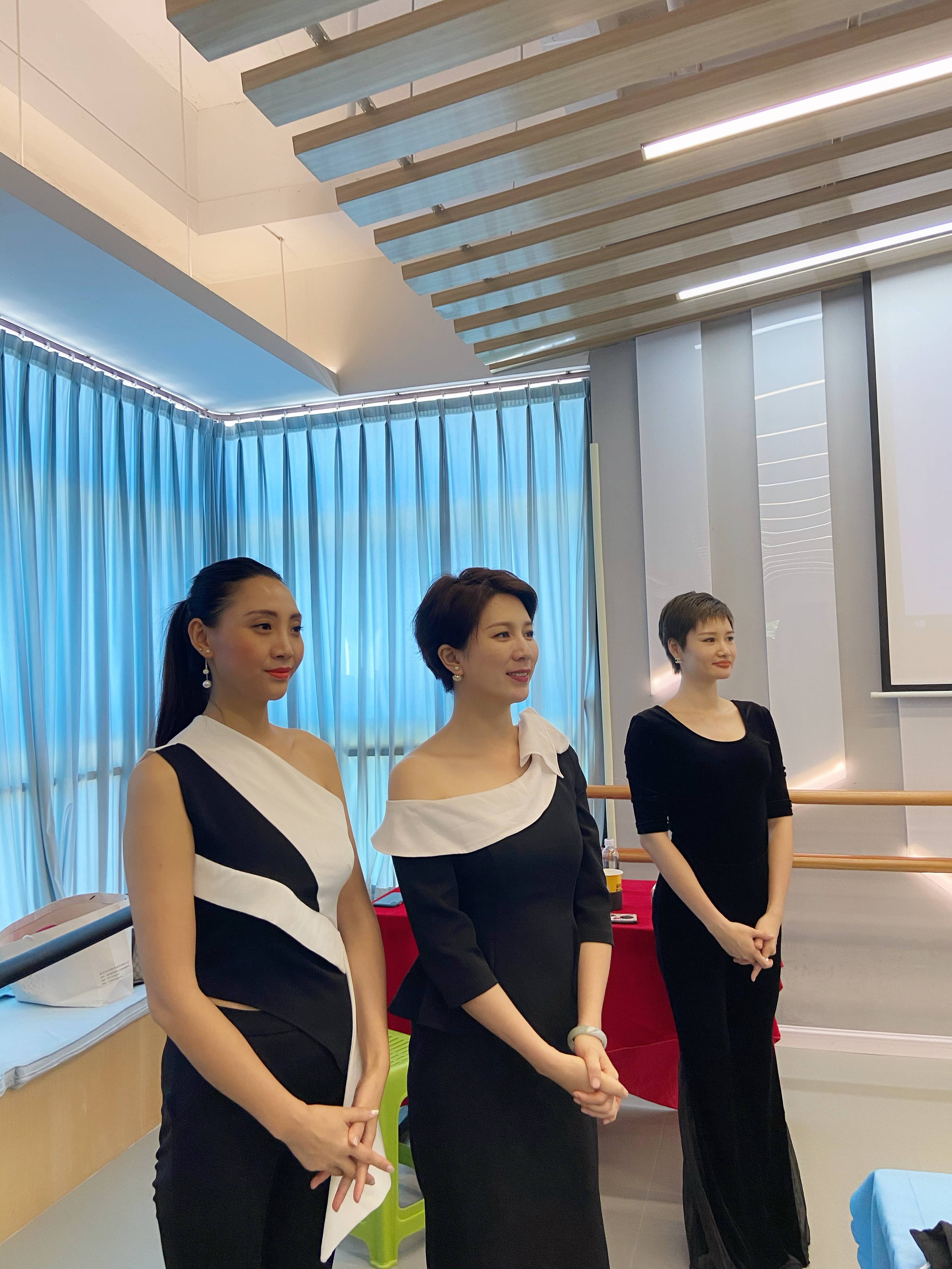 專(zhuān)業(yè)佛山酒店培訓(xùn)禮儀服務(wù)案例|能執(zhí)行到職場(chǎng)情境的課程